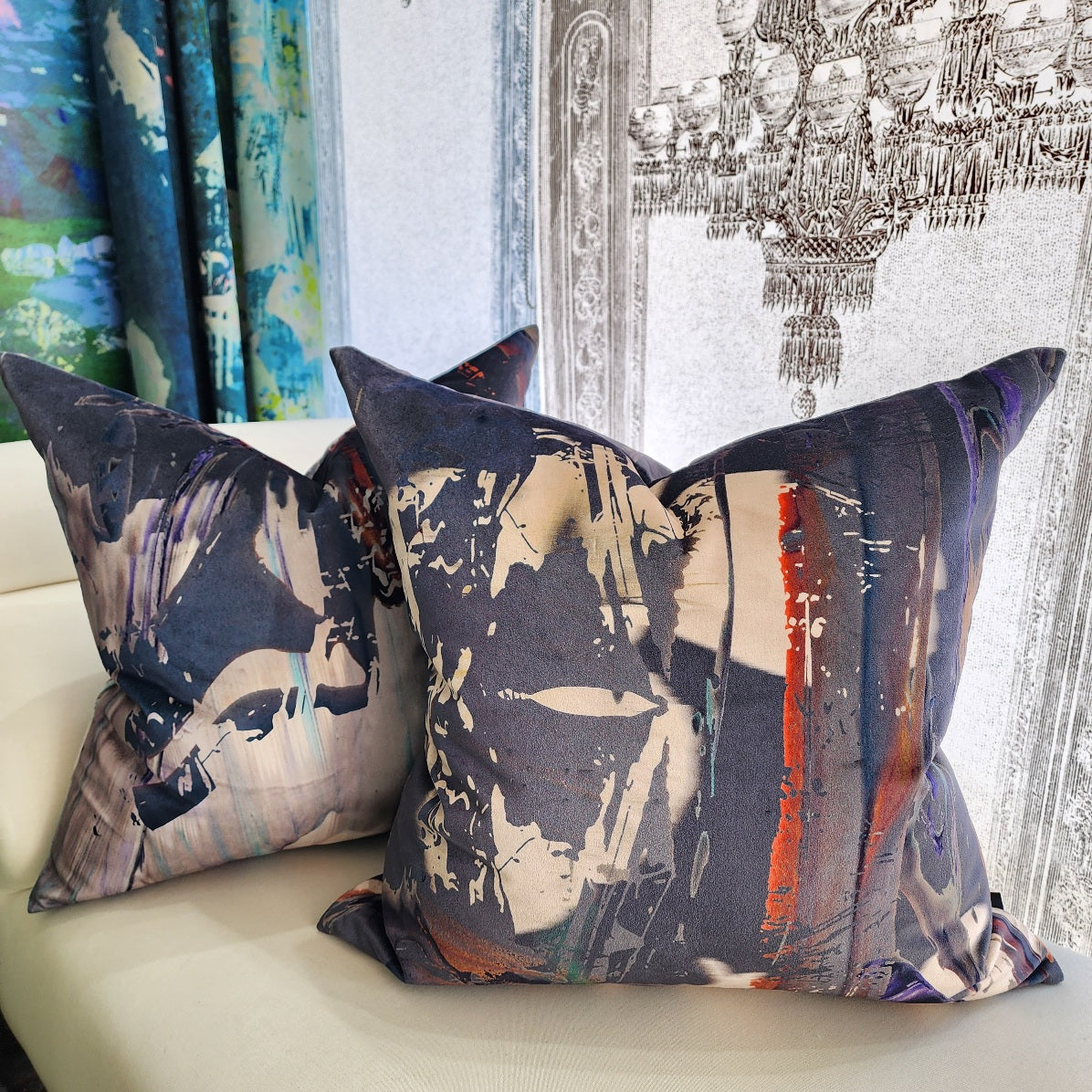 Cushion - Blurred Vision- Turquoise Trickle