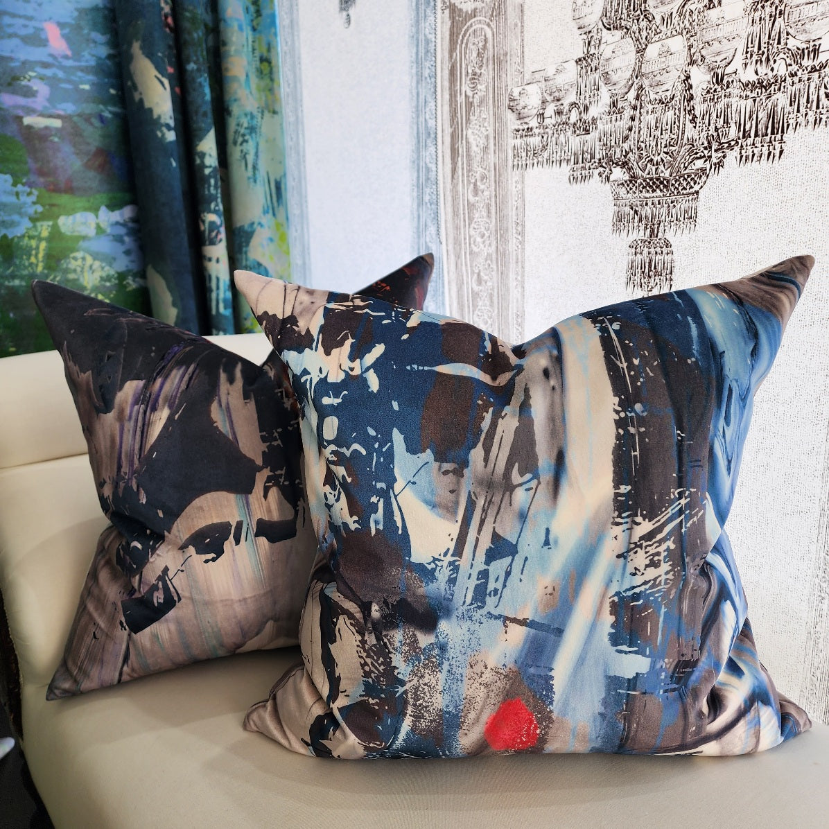 Cushion - Blurred Vision- Turquoise Trickle