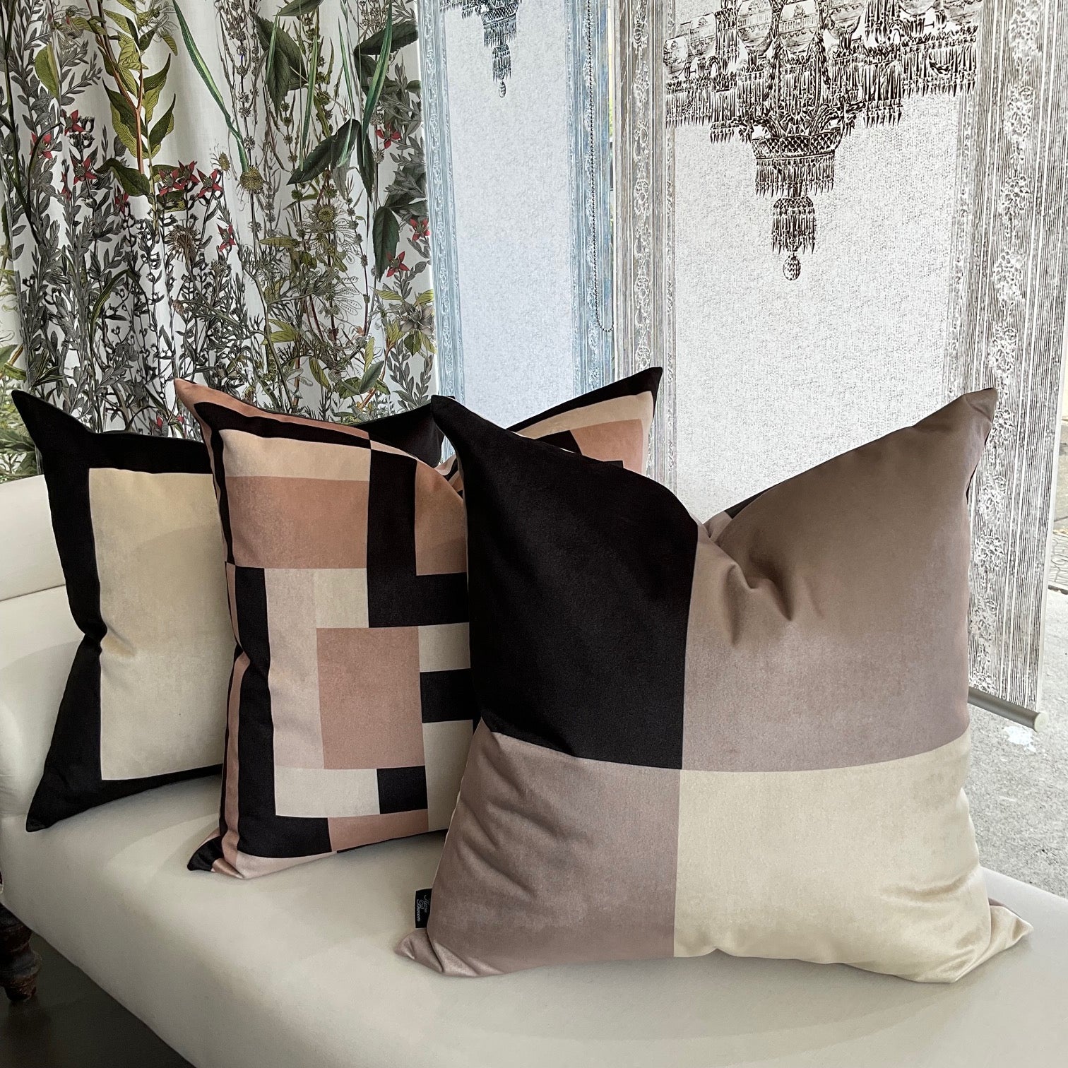 Cushion - Grid Theory - Axis in Blush