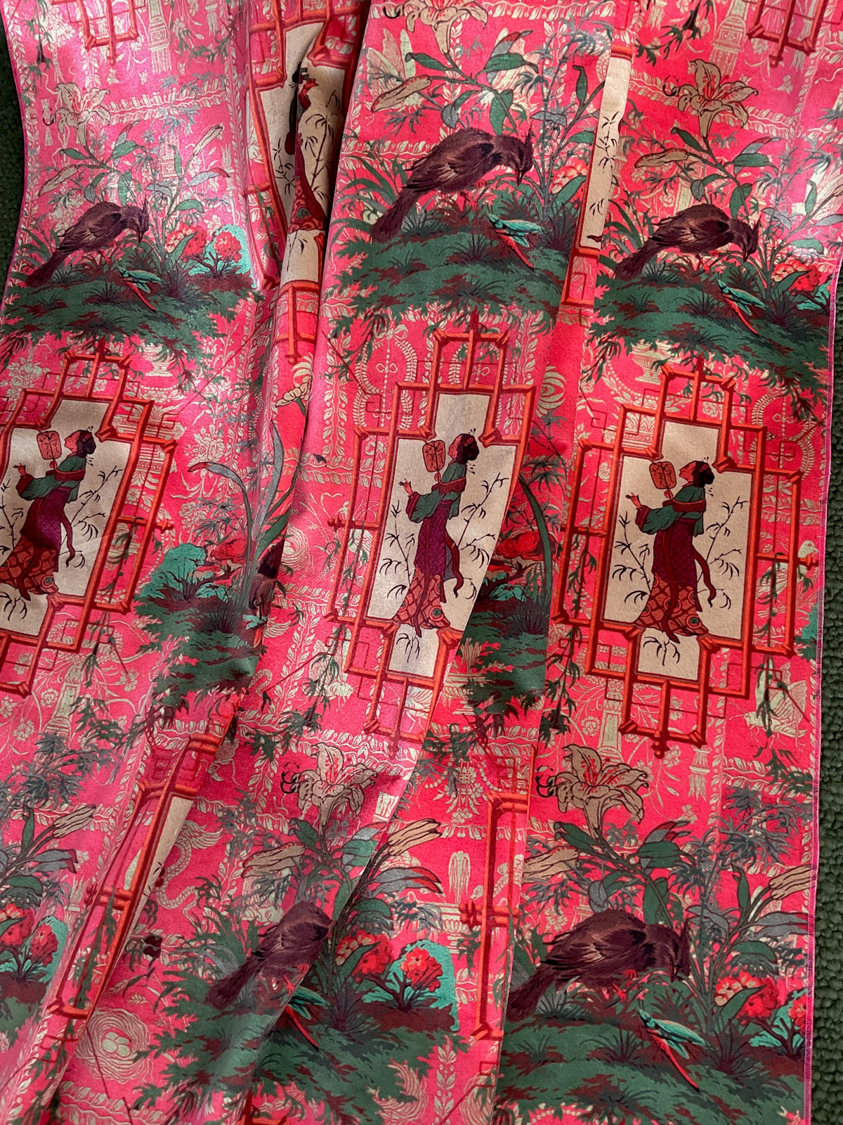 Fabric - Chinoiserie - Eldest Princess - Hot Pink (Archive Drop)