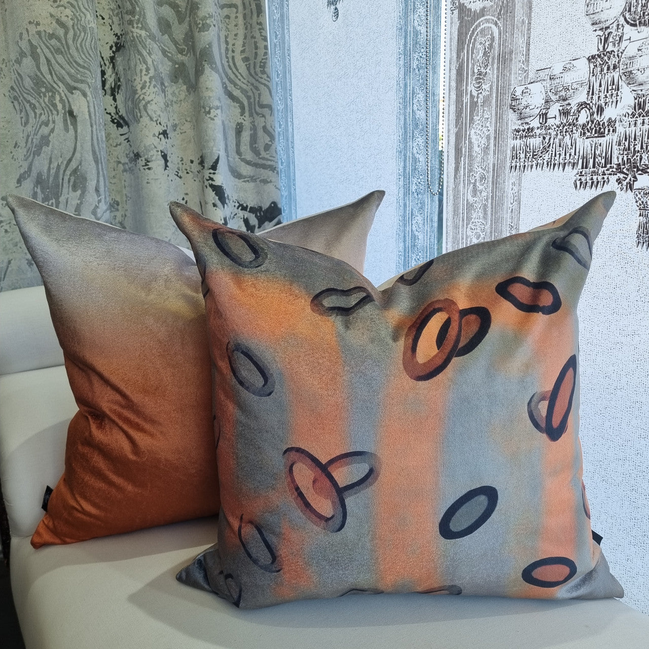 Cushion - Geometrico - Copper Rings