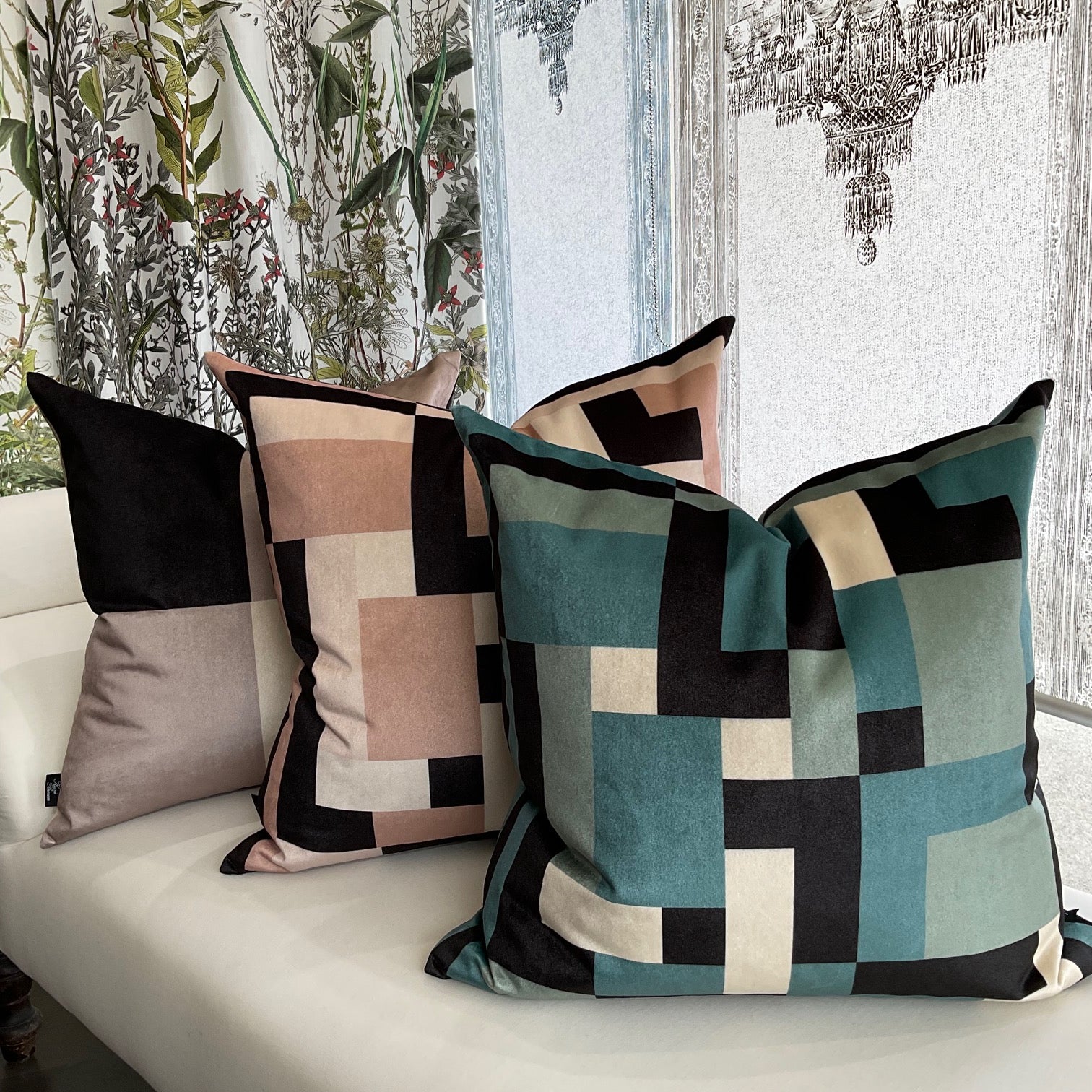 Cushion - Grid Theory - Axis in Teal