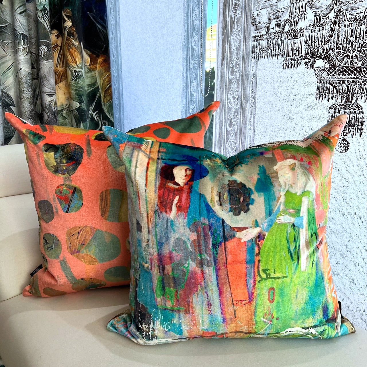 Cushion - Spotty - Venus in Pink