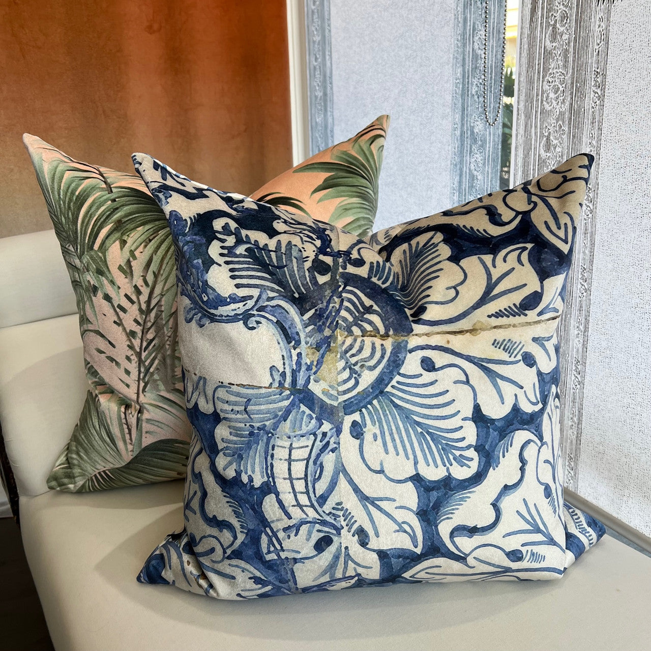 Cushion - Expedition - A Trip to the Continent