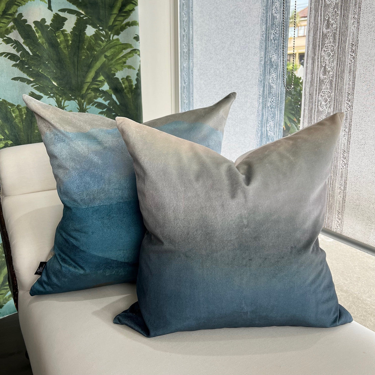 Cushion - Destination - Powder Snow