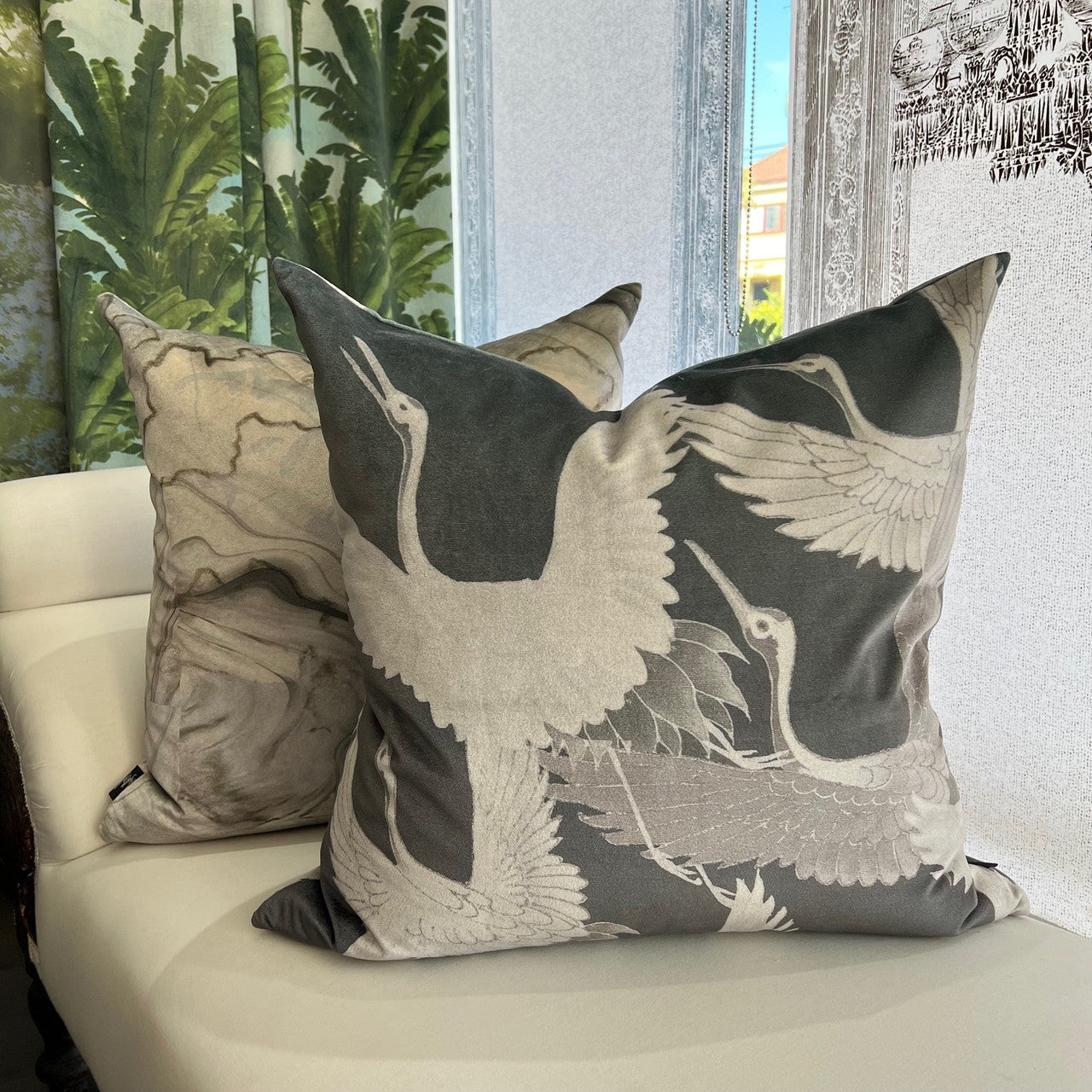 Cushion - Broken Marble - Black Sesame