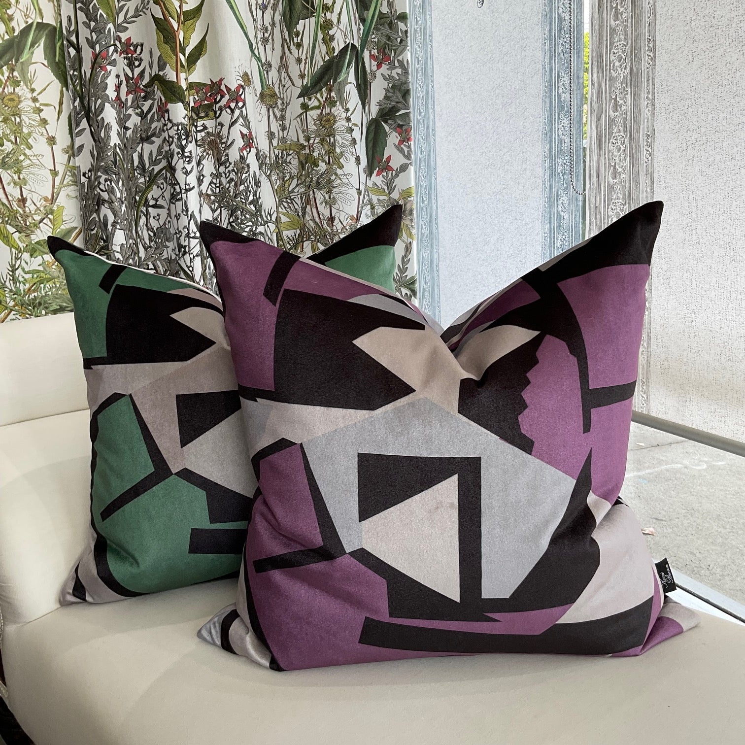 Cushion - Grid Theory - Circuit in Violet